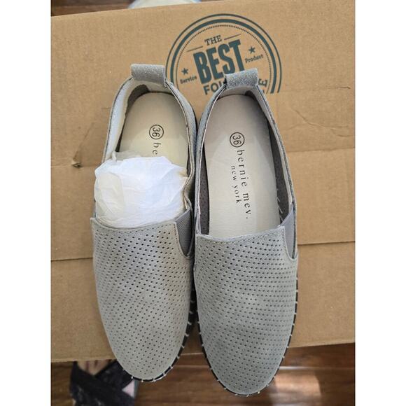 NWT Bernie Mev Women's Slip On Shoe Grey Comfort Size 36 US(5-5.5) Suede - Picture 5 of 12